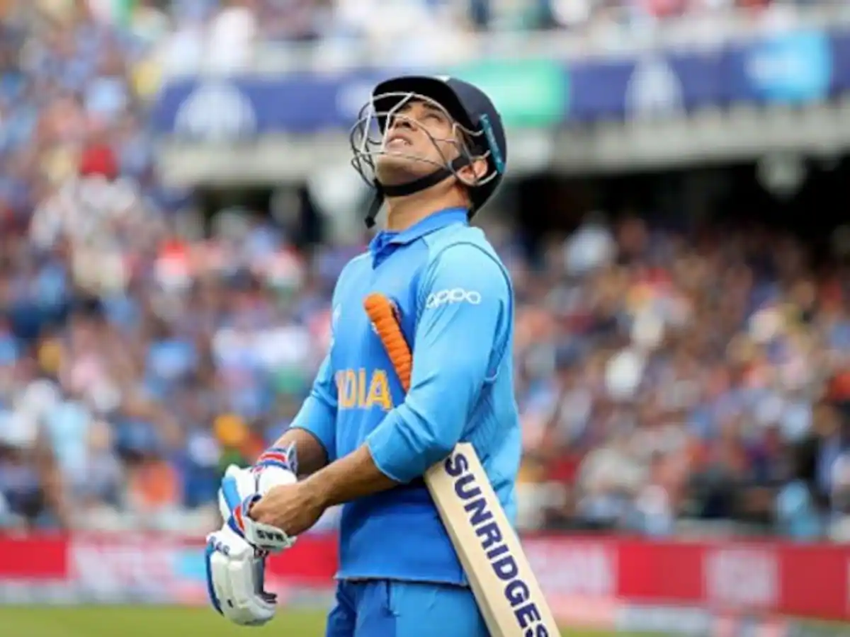 MS Dhoni Emotionally Recalls His Hidden Retirement Decision After India's 2019 World Cup Exit