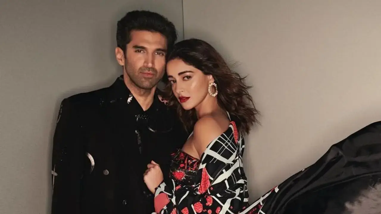 "Are You Dating Ananya Pandey?" Aditya Roy Kapoor Skillfully Answers In Koffee With Karan Episode